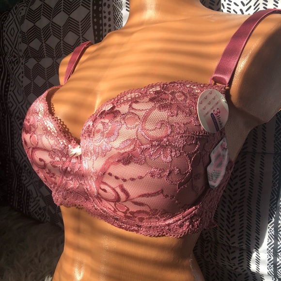 SOLD - Picture 6 of 7